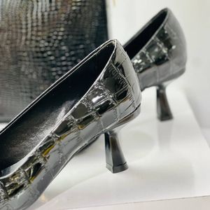 مشخصات کفش مجلسی زنانه