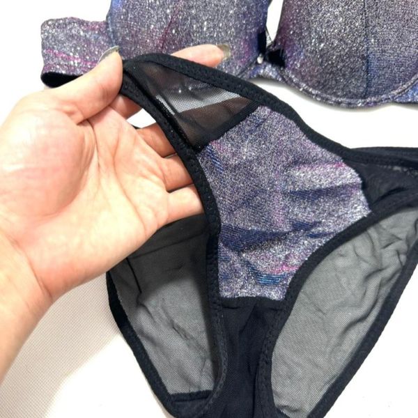 ست لباس زیر زنانه