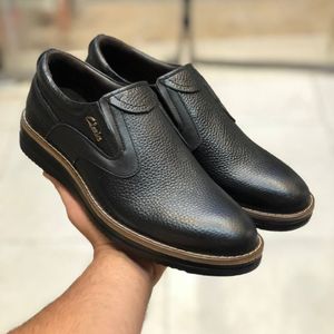 خرید آنلاین کفش چرم مردانه بی بند مدل بانکوک رنگ مشکی