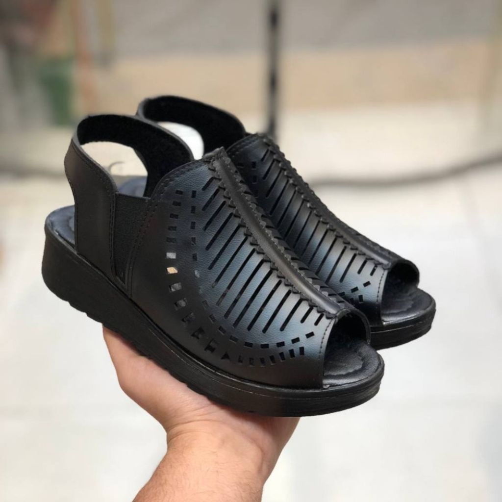 خرید اینترنتی صندل زنانه تابستانه بغل کش مشکی