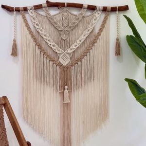 دیوار کوب مکرومه بافی سایز‌ بزرگ