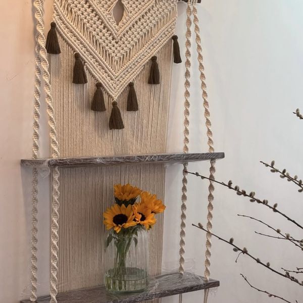 شلف دیواری دو طبقه مکرومه بافی