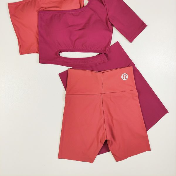 ست نیم تنه رومی و شلوارک لیزری