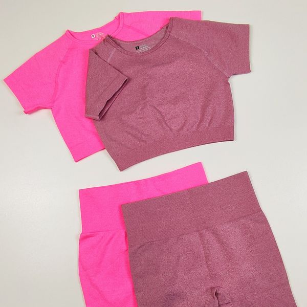 ست کراپ و شورتک of