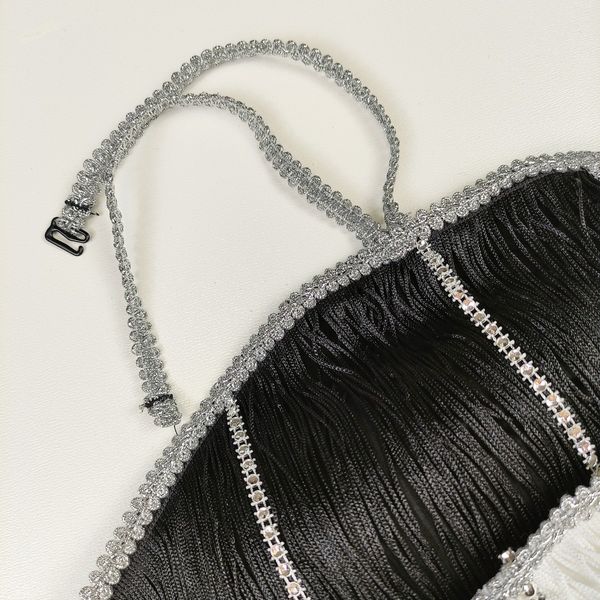 کراپ تاپ سرخپوستی