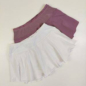 مشخصات دامن ورزشی کشاله دار پشت جیب دار