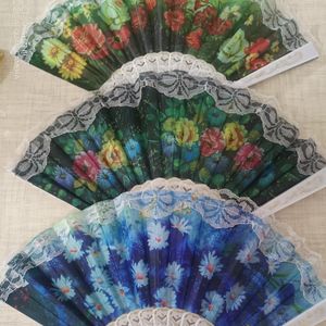 بادبزن طرحدار سفید