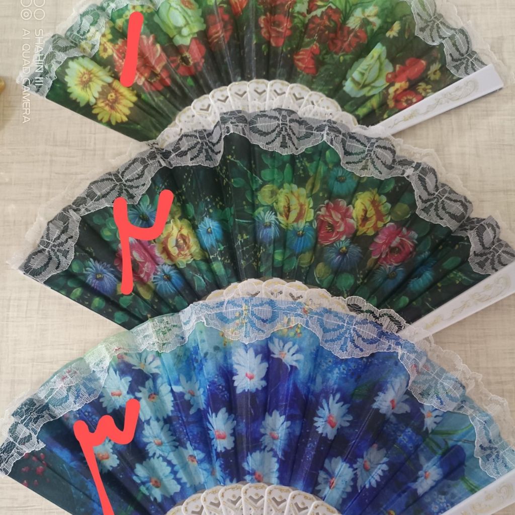 خرید اینترنتی بادبزن طرحدار سفید