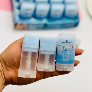 عطرجامد استیکی اسنس