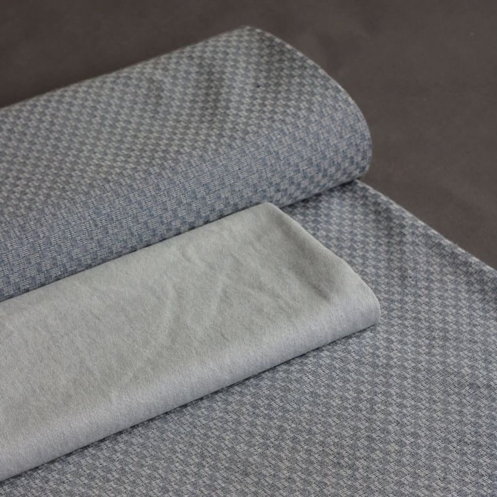 قیمت ارزان جین بافت دار