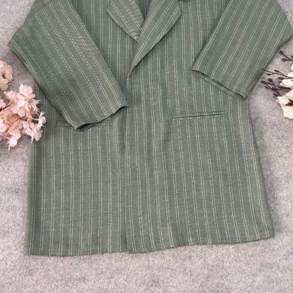 مانتو صوفیا نگار