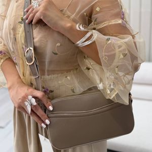 کیف بانیا هانا