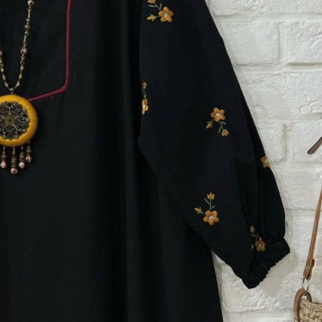 قیمت ارزان مانتو آستین گلدوزی