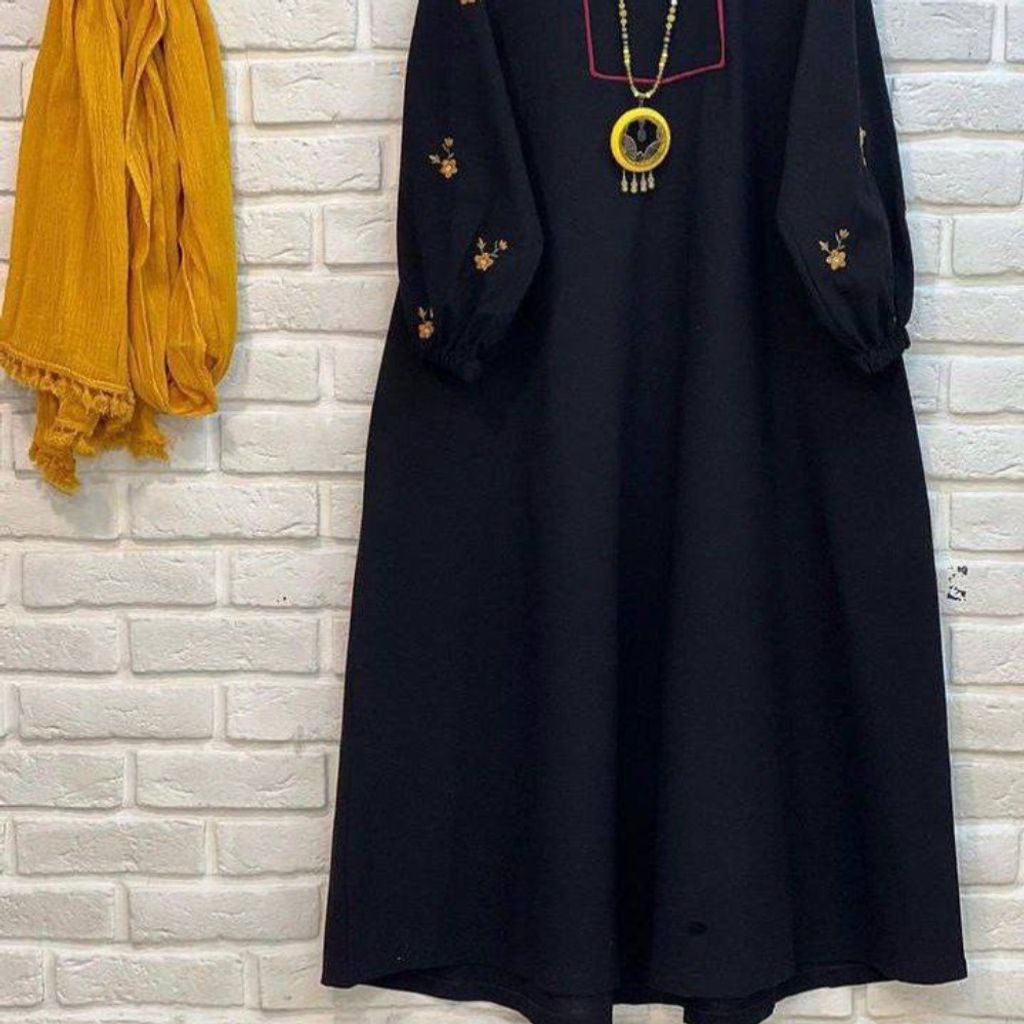 خرید اینترنتی مانتو آستین گلدوزی