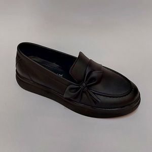 خرید انلاین کتونی کالج پاپیون دار مشکی