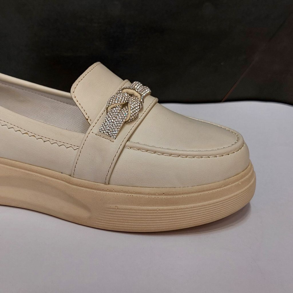 قیمت کتونی کالج نگین دار گره ای زنانه