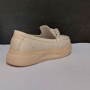 خرید اینترنتی کتونی کالج نگین دار گره ای زنانه