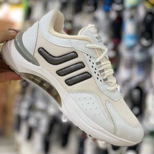 فروش اینترنتی کتونی آدیداس دایکات