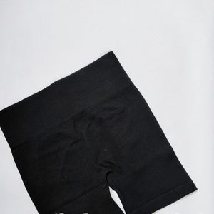 شورتک سیملس گرم بالا