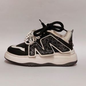 مشخصات کتونی ونس ام Vans M