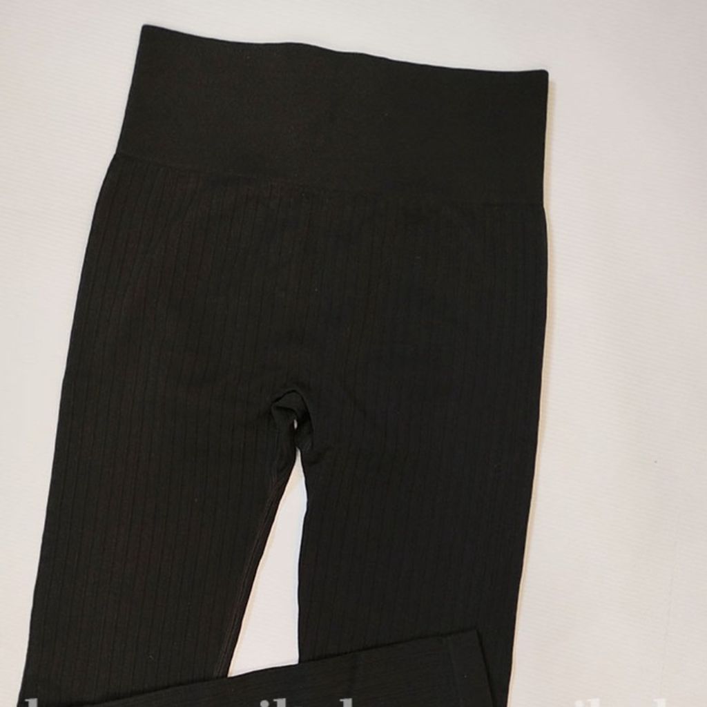 مشخصات لگ مشکی سیملس کبریتی پشت چروک