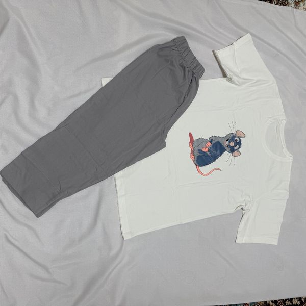 ست تیشرت سفید عروسکی و شلوارک زنانه