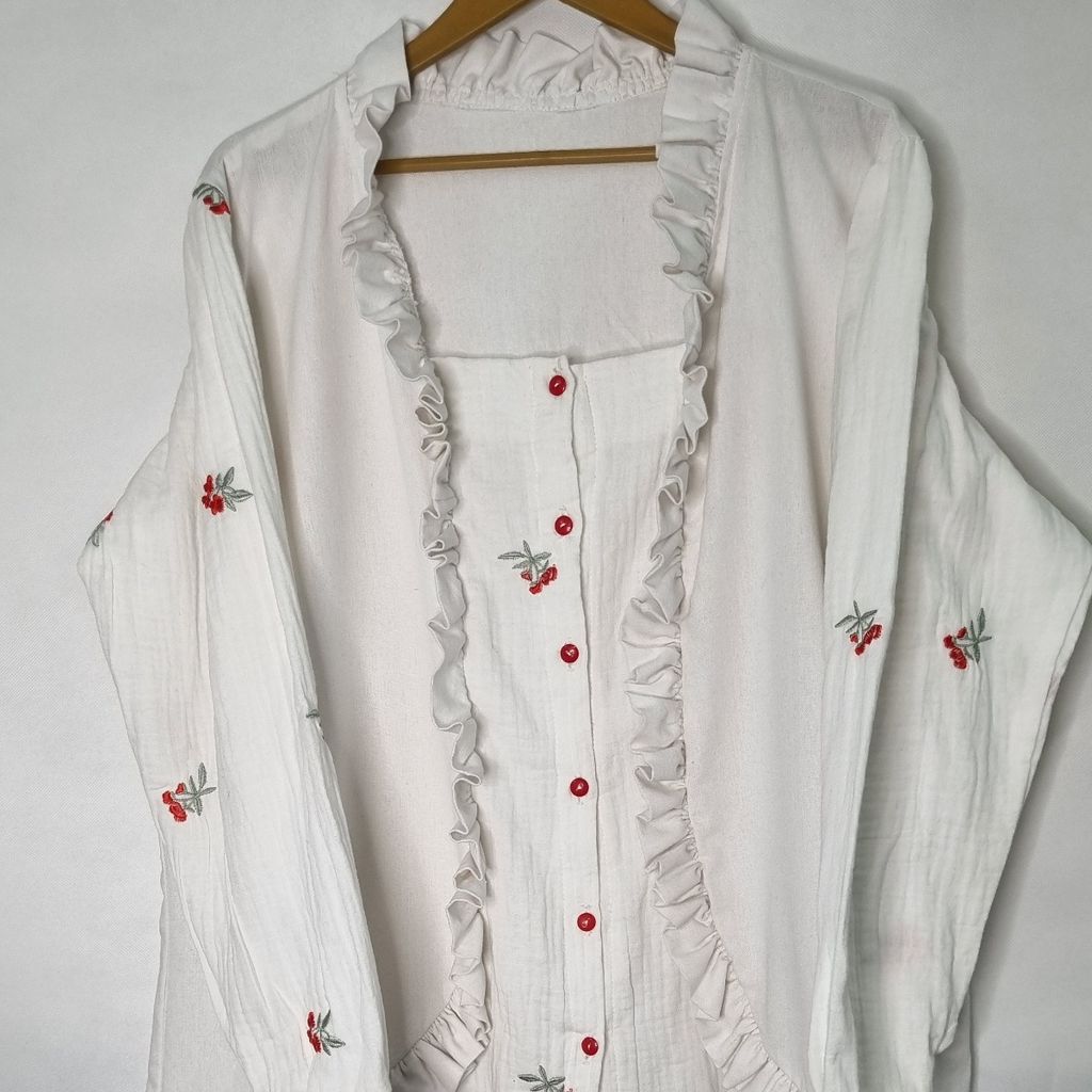 مشخصات شومیز گلدار زنانه