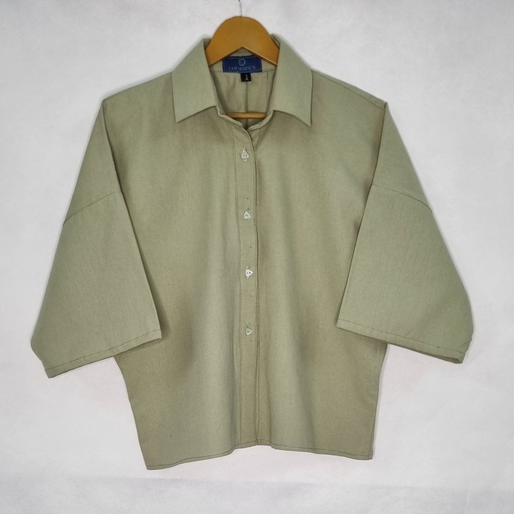 مشخصات شومیز کراپ زنانه رنگ‌بندی