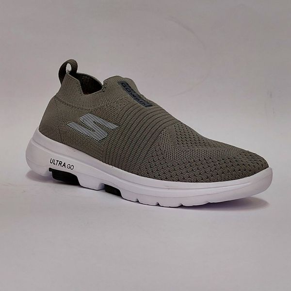 کتونی اسکیچرز اولترا  Skechers Ultra سبک و راحت