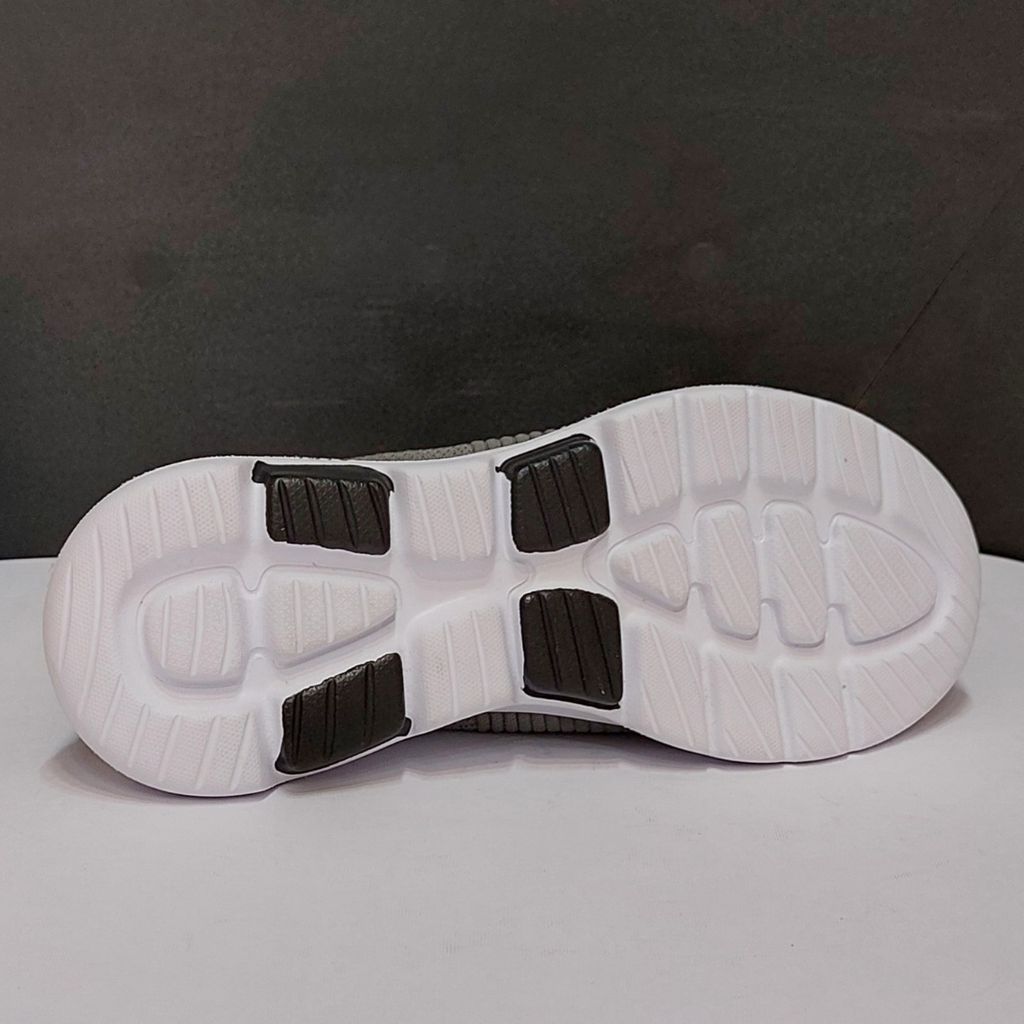 قیمت ارزان کتونی اسکیچرز اولترا  Skechers Ultra سبک و راحت