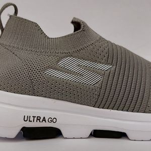 خرید آنلاین کتونی اسکیچرز اولترا  Skechers Ultra سبک و راحت