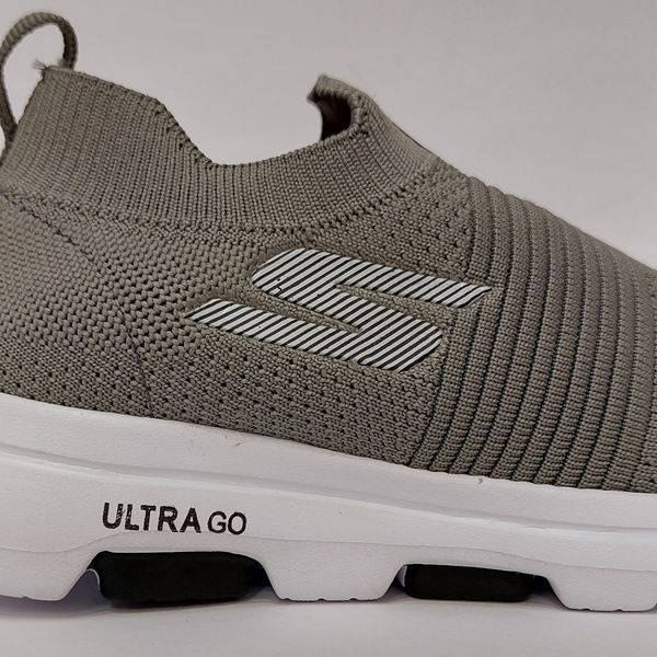 کتونی اسکیچرز اولترا  Skechers Ultra سبک و راحت