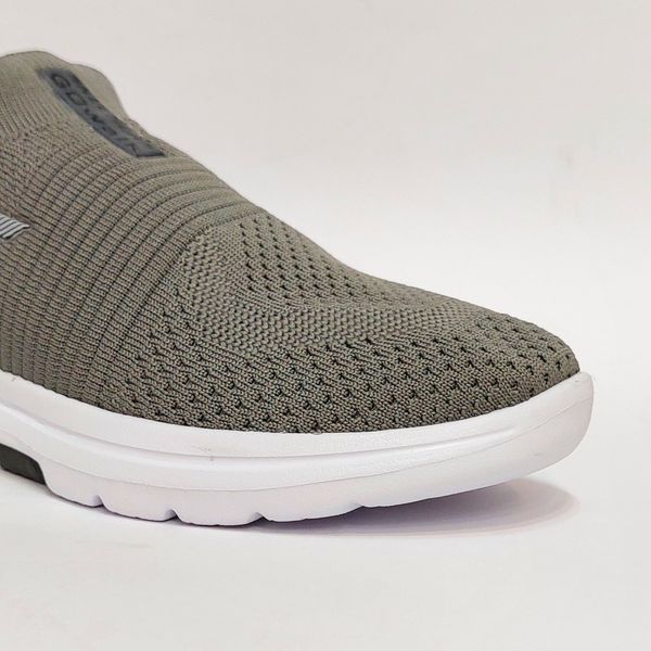 کتونی اسکیچرز اولترا  Skechers Ultra سبک و راحت