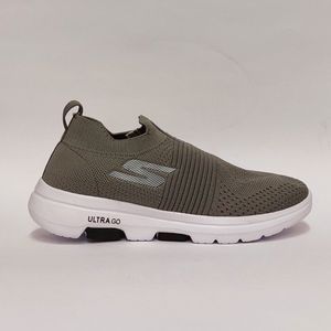 فروش اینترنتی کتونی اسکیچرز اولترا  Skechers Ultra سبک و راحت