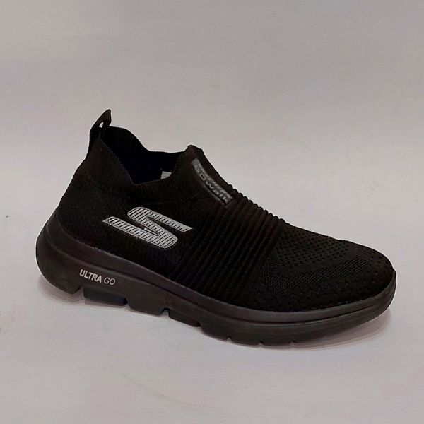 کتونی اسکیچرز الترا  Skechers Ultra سبک و راحت