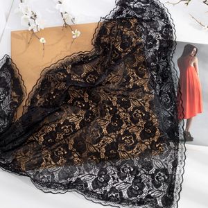 خرید انلاین روسری سه گوش گیپور دور دانتل