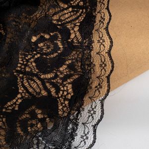 خرید اینترنتی روسری سه گوش گیپور دور دانتل