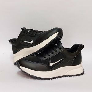 مشخصات ✴️ کتونی رانینگ نایک زوم مشکی Nike Zoom