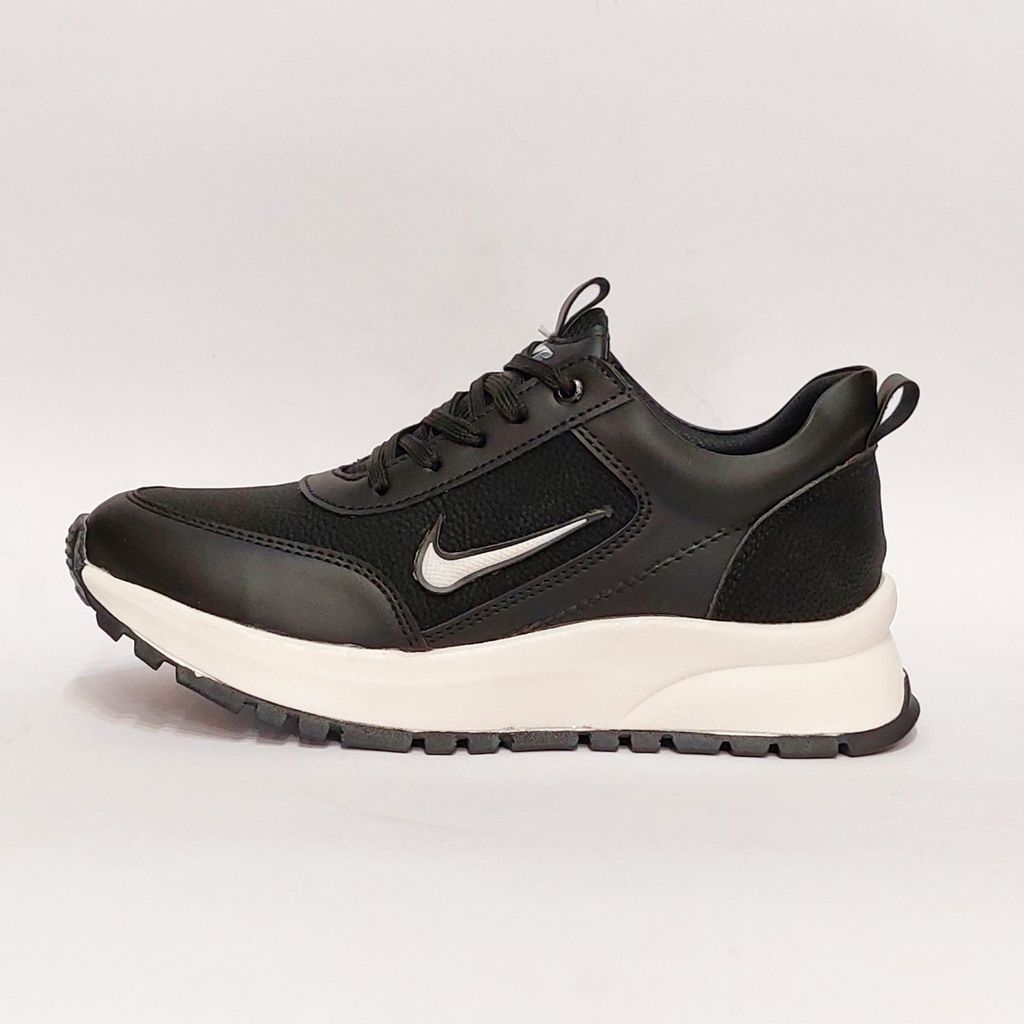 فروش اینترنتی ✴️ کتونی رانینگ نایک زوم مشکی Nike Zoom