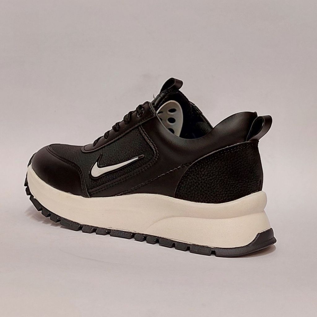 خرید اینترنتی ✴️ کتونی رانینگ نایک زوم مشکی Nike Zoom