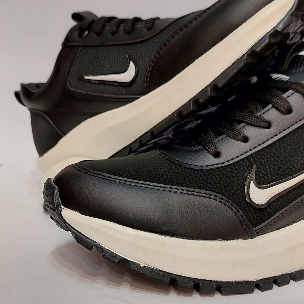خرید انلاین ✴️ کتونی رانینگ نایک زوم مشکی Nike Zoom