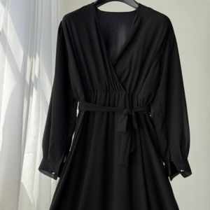 پیرهن Pary بست