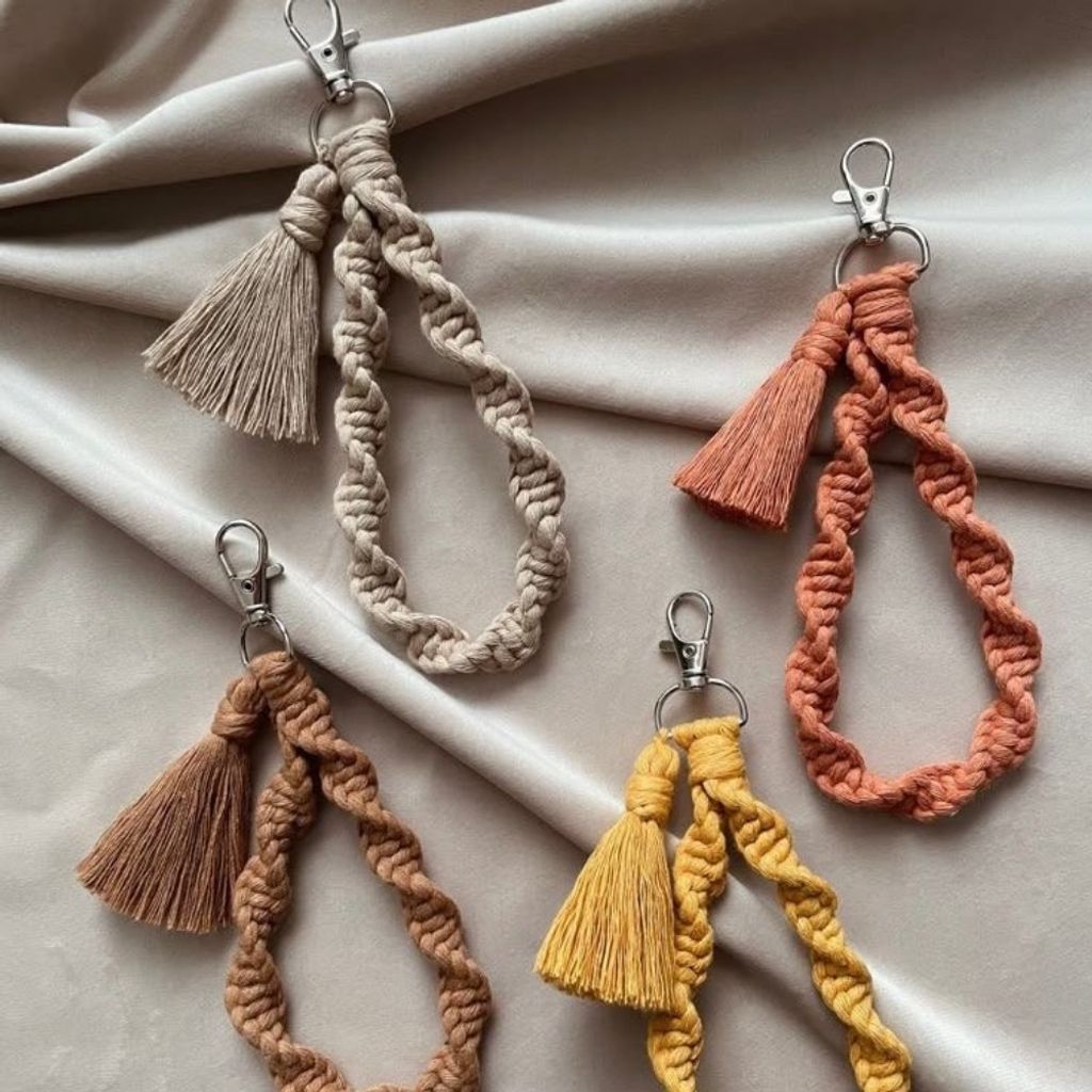 قیمت جاکلیدی مکرومه بافی مدل بیوتی