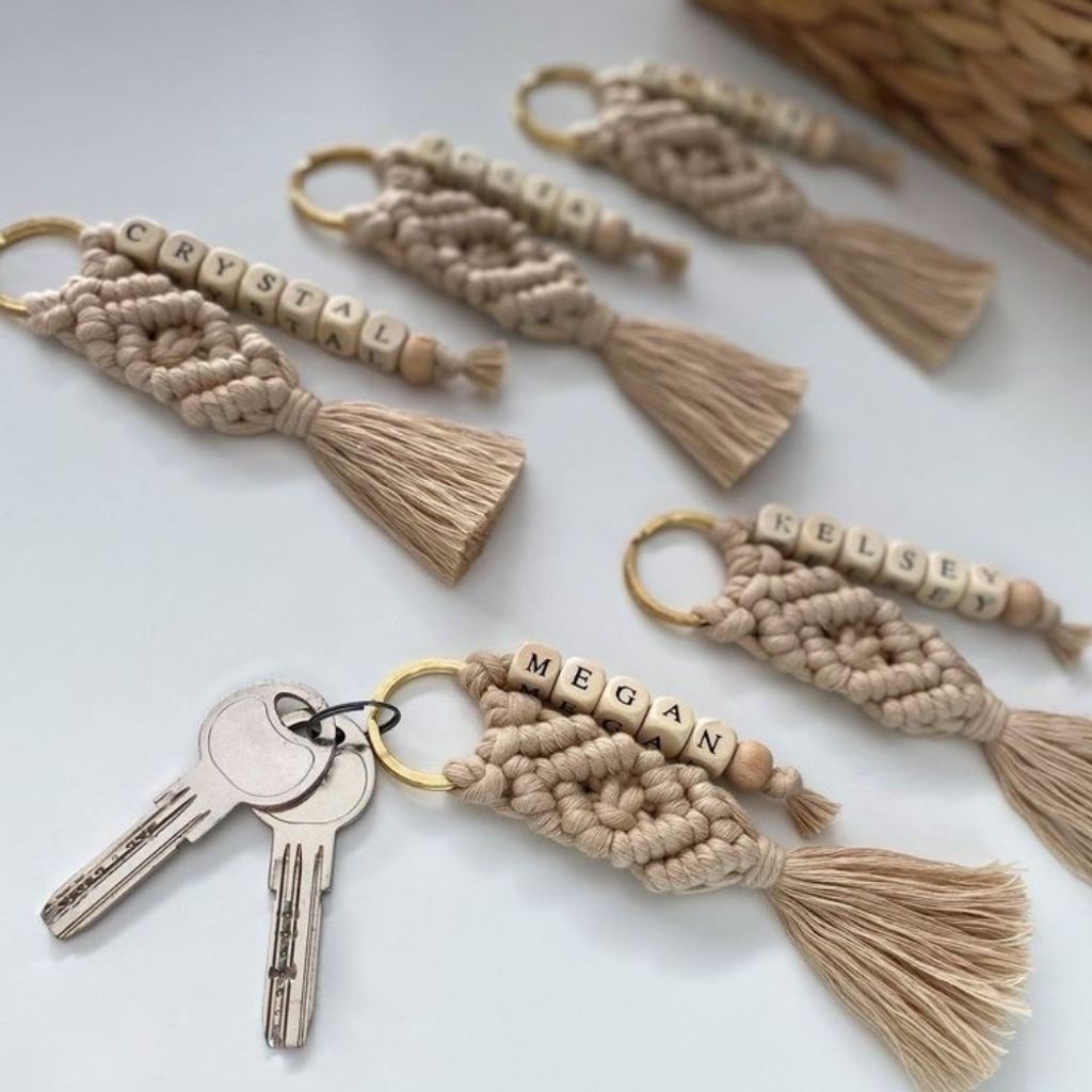 خرید اینترنتی جاکلیدی مکرومه اسم طرح پارادایس