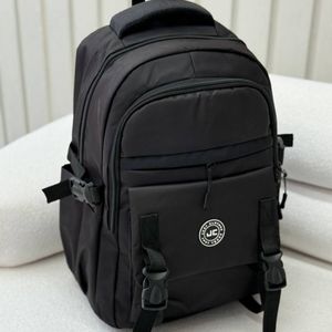 کوله پشتی لیکا هنا