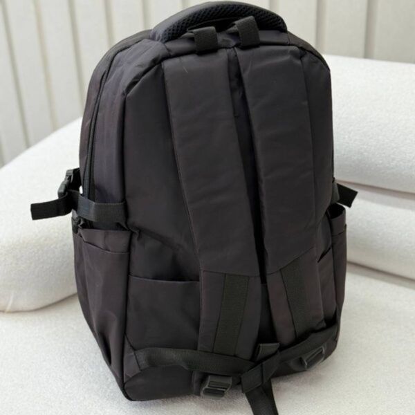 کوله پشتی لیکا هنا