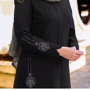 مشخصات مانتو شلوار اداری دانشجویی کیفیت عالی پارچه و دوخت مزونی فقط سایز 42