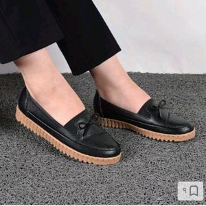 فروش اینترنتی کفش طبی زنانه دخترانه جنس و کیفیت عالی زیره پیو