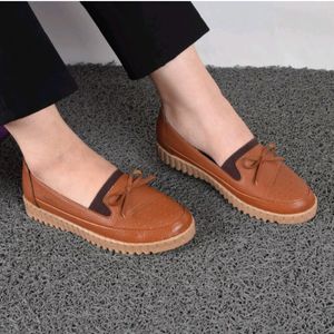 خرید اینترنتی کفش طبی زنانه دخترانه درمانی نرم سبک زیره پیو دور دوز