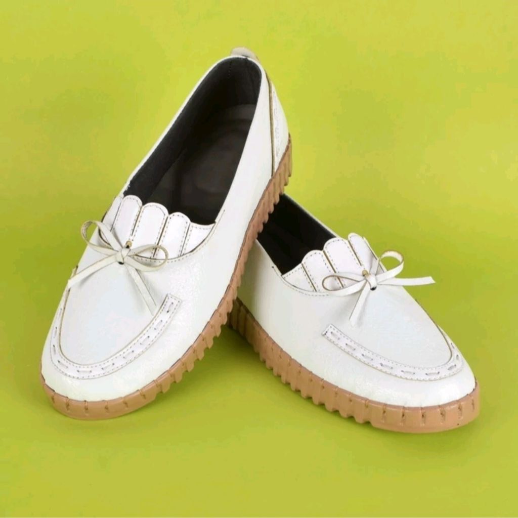 قیمت کفش طبی داروخانه ای زنانه زیره پیو نرم سبک دور دوز همراه کفی طبی